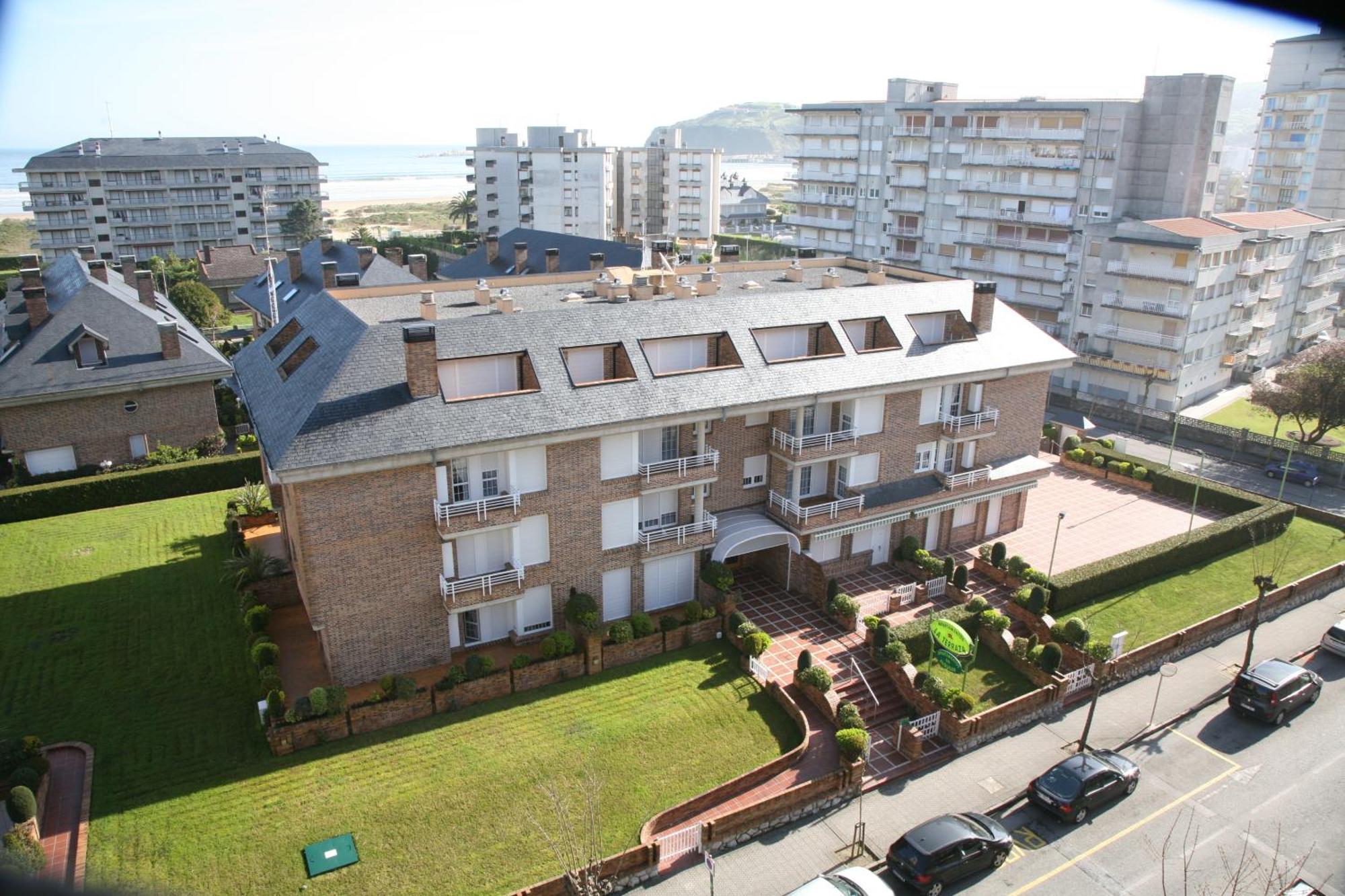 Apartamentos La Terraza Laredo Exterior foto