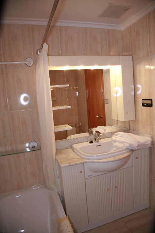 Apartamentos La Terraza Laredo Cameră foto